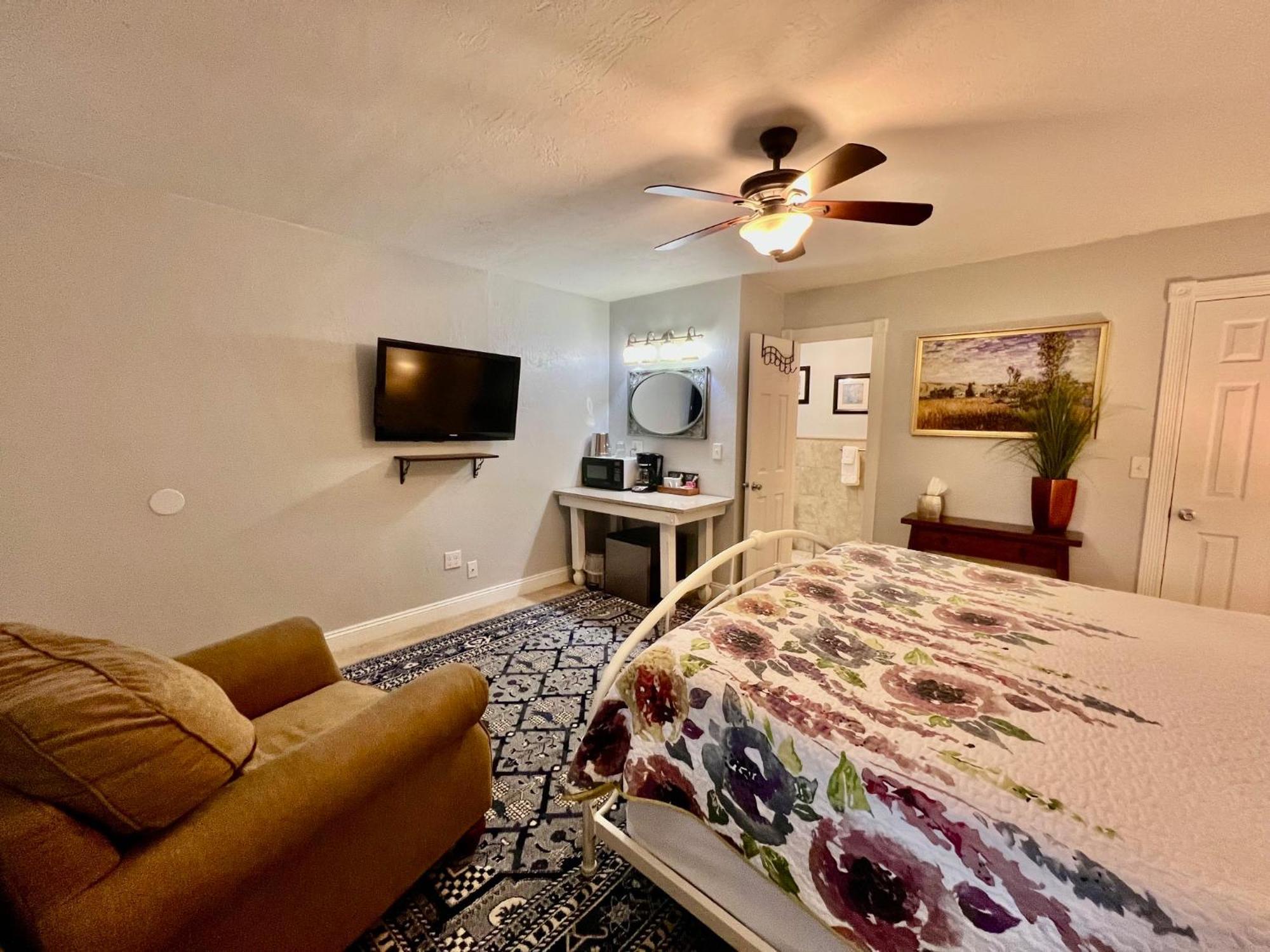 The Mount Vernon Inn المظهر الخارجي الصورة