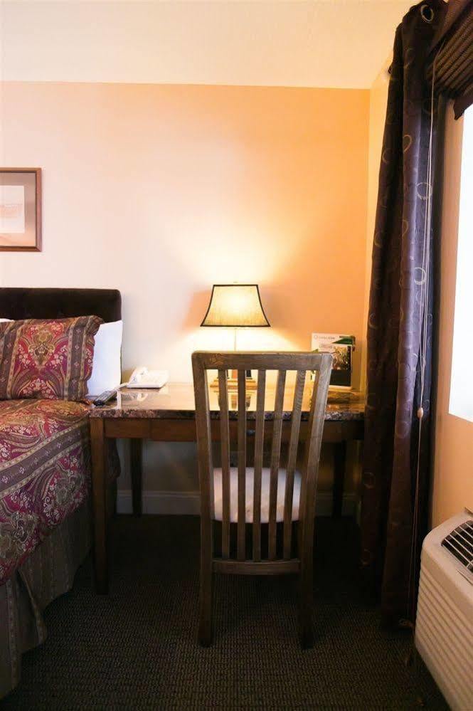 The Mount Vernon Inn المظهر الخارجي الصورة